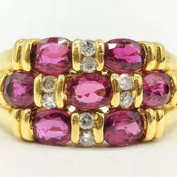Sold! Stunning 2.5CT Natural Ruby & Diamonds Ring 18K YG Size 5.5, 5.1 grams - Picture 3 of 17
